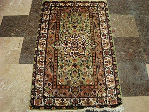 Area Rug Green Ivory Touch Rectangle Hand Knotted Wool Silk Home Carpet (4x2.6)'