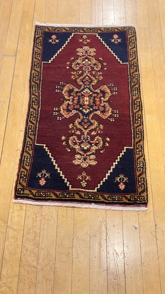 Lovely Vintage 1950-1960's Wool Pile, Natural Dye Rug Turkey 3’4”x1’8”