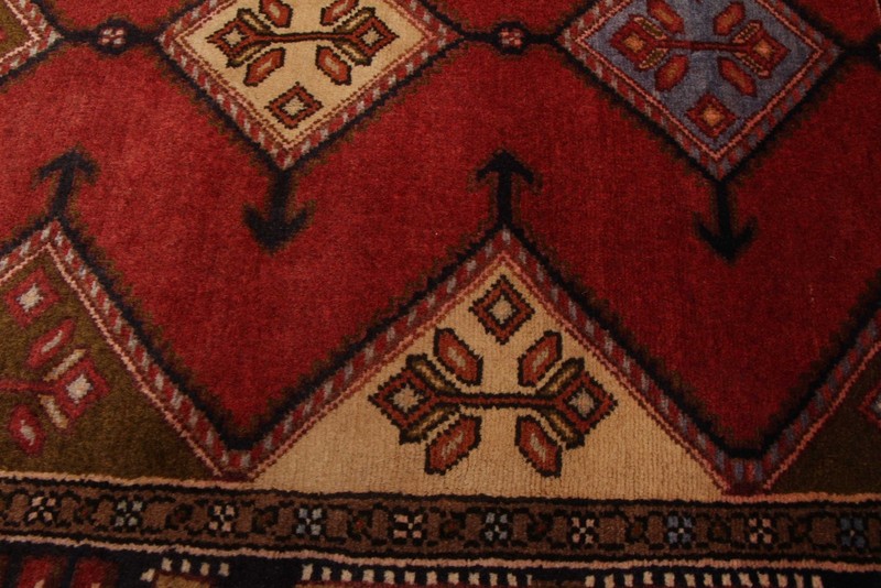 Vintage 3'1" x 6'6" Traditional Hand Knotted Vegetable Dye Wool Area Rug gallery