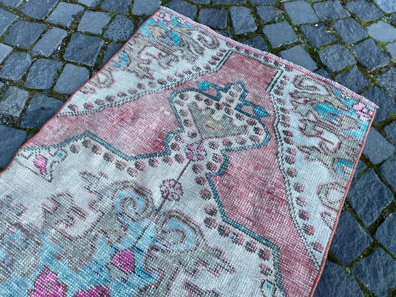 Bohemian rugs, Runner rug, Handmade, Turkish rug, Vintage, Wool 2,5 x 6,4 ft gallery