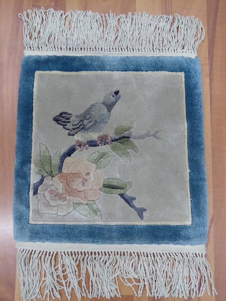 İnterior Design Bird Motif Rug Hand Knotted Bamboo Silk Rug Table RUG