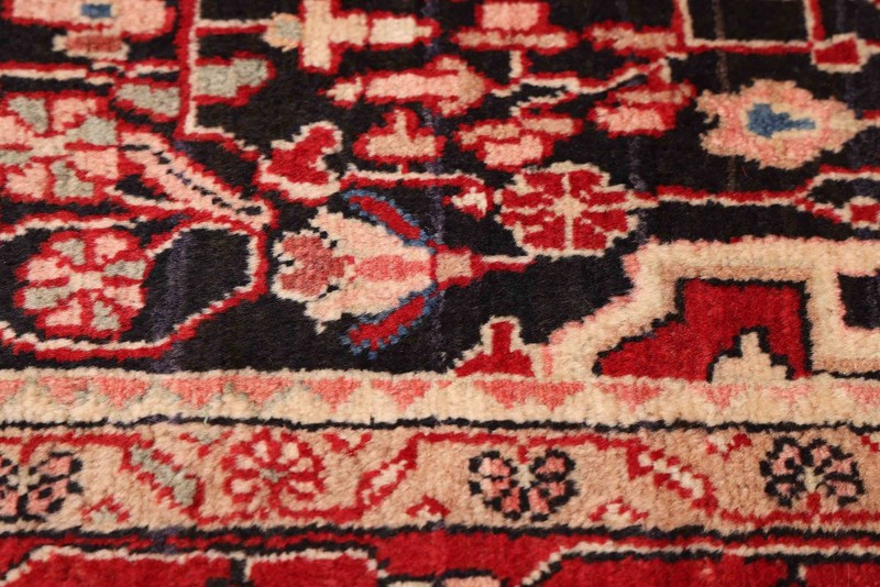 Vintage 3'5" x 5'2" Traditional Hand Knotted Vegetable Dye Wool Area Rug gallery