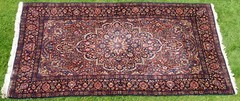 Beautiful Antique Oriental Rug or Carpet Late 19th to Early 20th Century
