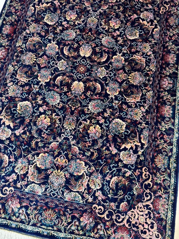 Silk Rug 3 x 5 Feet Soft Floral Pattern Antique Design Premium Quality 91 x 152 gallery