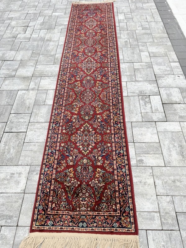 2.6' x 12' Karastan wool Rug, Red Sarouk 785, Original 700 Series gallery