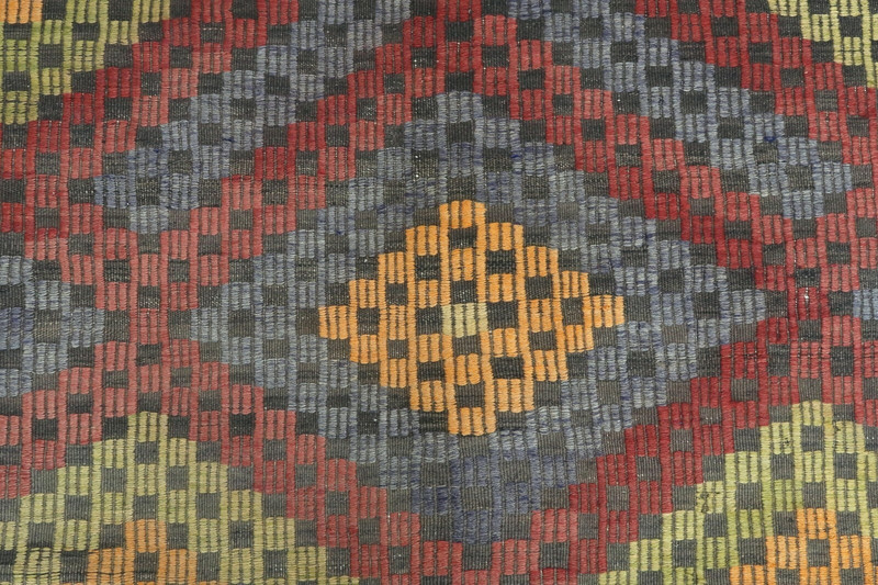 Vintage Turkish Kilim Wool Rug, Handmade Floor Carpet, Large Boho Rug 70"x109" gallery