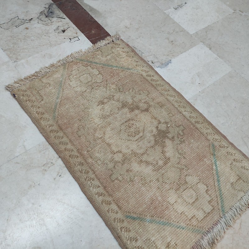 Pastel Turkish Vintage Small Rug 48 x 76 cm Handmade Bath Mat 1.57 x 2.49 ft gallery