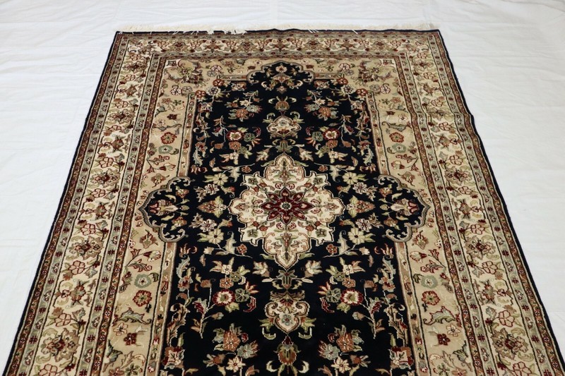 6'0 x 9'5 ft Pak Persian hand knotted vegetable dye oriental rug gallery