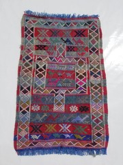 Distressed Vintage Traditional Handmade Moroccan Berber Wool Kilim 2.4×1.5ft
