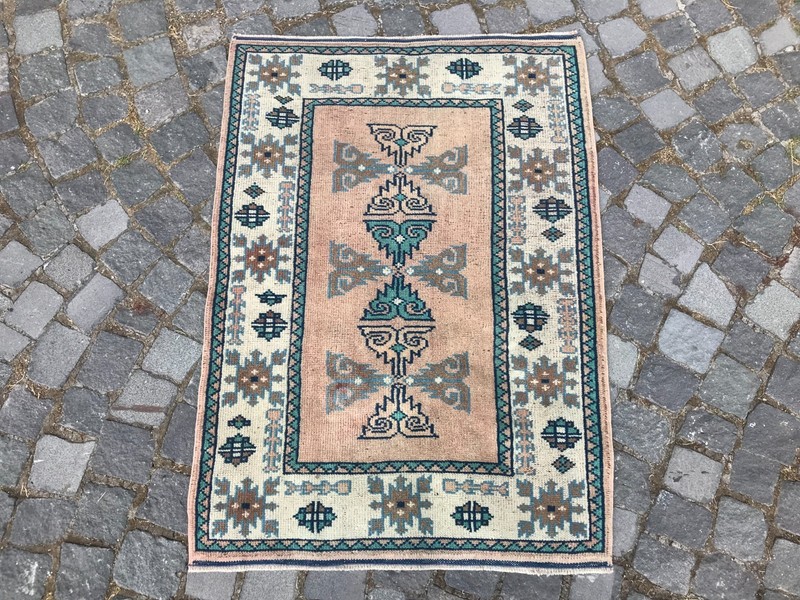 Turkish Vintage Rug, Home Decor Rug, Boho Decor Rug, Oushak Kilim Rug,2,7x3,9 ft gallery