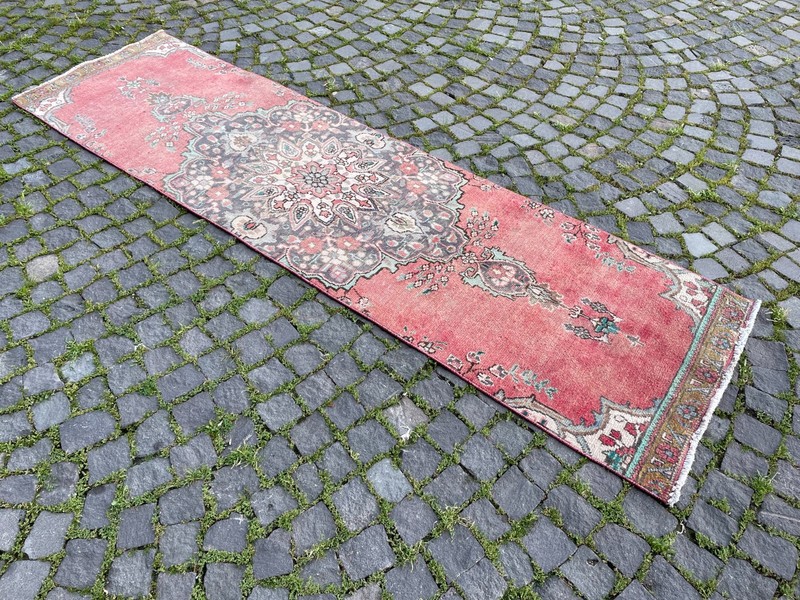Bohemian Runner Rug, Turkish Vintage Rug, Handmade Wool Rug, 2,6 x 9,3 ft gallery
