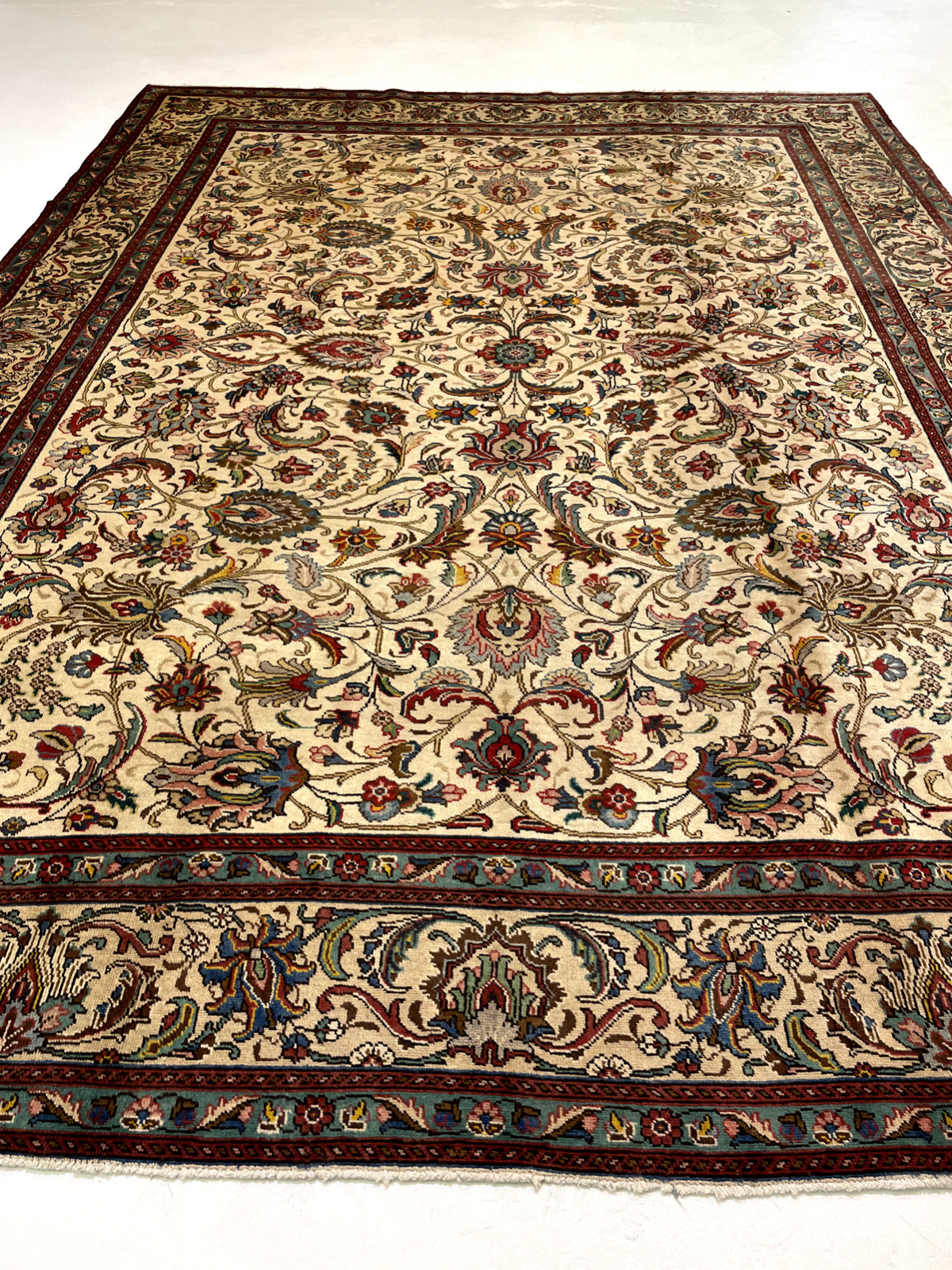 Antique Oriental Hand-Knotted Wool Area Rug Ivory/Red/Blue/Green 9'6" x 12'7" gallery