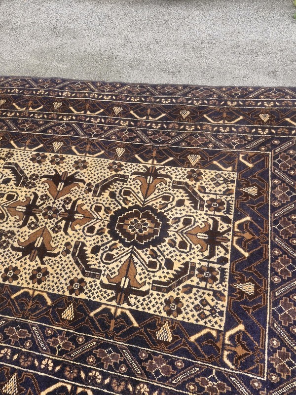 Knotted Turkish Wool Rug gallery