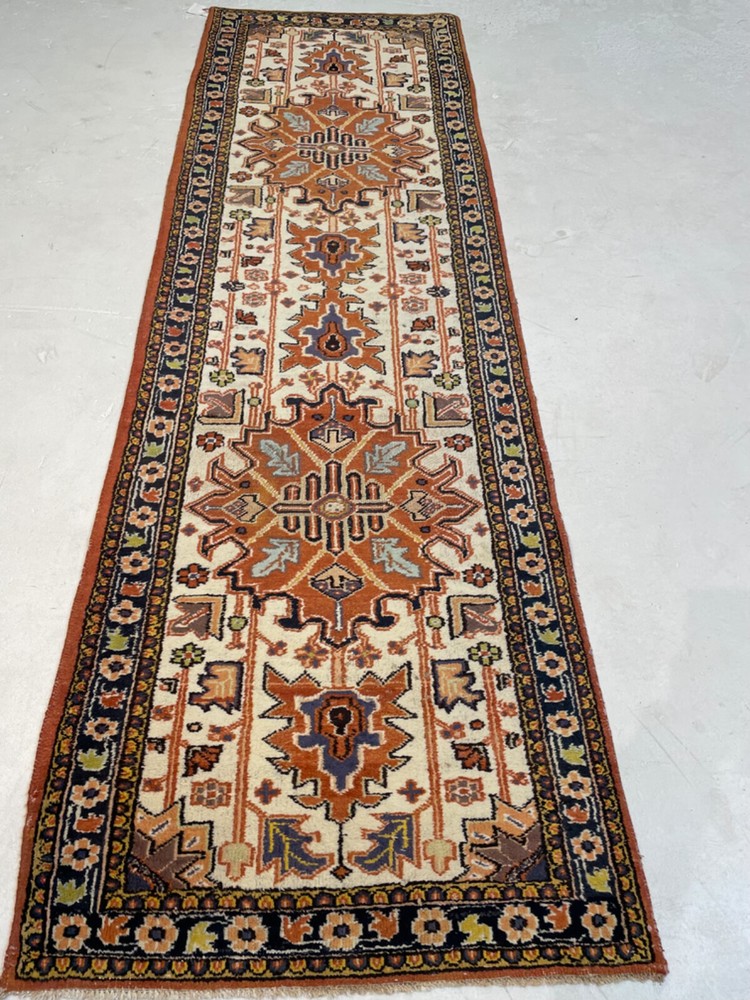 Antique Oriental Hand-Knotted Wool Runner Karajeh Ivory/Rust/Blue 2'5" x 7'10"