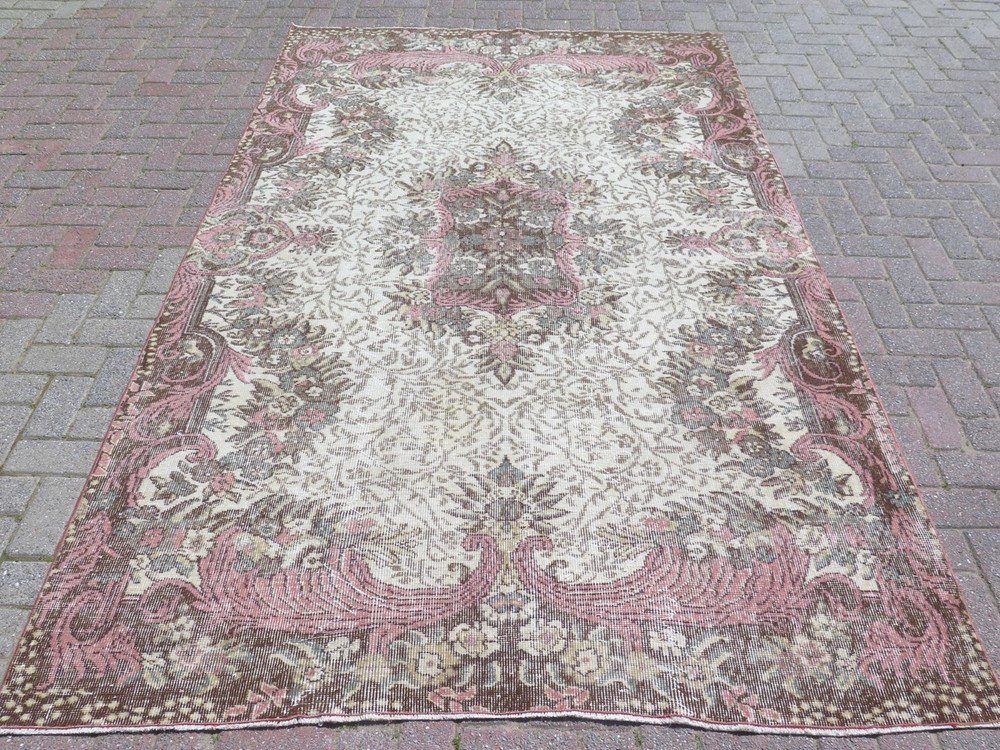 Vintage Anatolia Carpet, Distressed Wool Rug, Handmade Large Floor Rugs 69"x111"