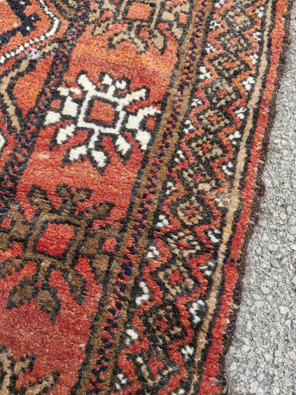 Decorative Quality Oriental Wool Rug gallery