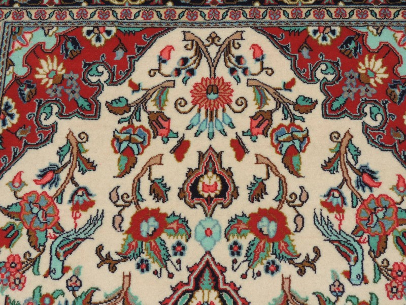 4x7ft. Handmade Borchalou Sarouk Wool Rug gallery