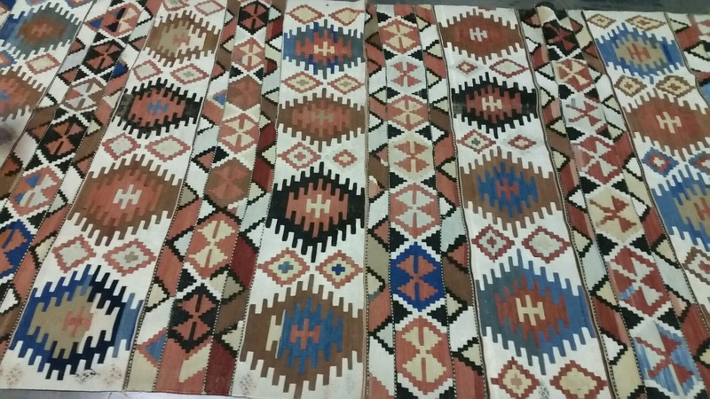 A DECORATIVE CAUCASIAN SHIRVAN KILIM RUG gallery