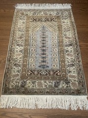 Authentic Hand Knotted Vintage indo Wool Area Rug 4.11 x 2.10