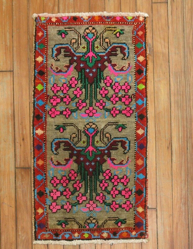 Vintage Trendy Turkish Yastik Ushak Oushak Kurdish Kars Rug Size 1'5''x2'7'' gallery