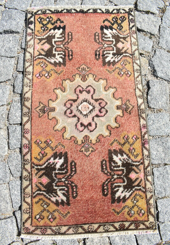 Vintage Turkish Rug 1'6'' x 2'9'' ft Anatolian Oushak Rug Hand Knotted Area Rug gallery