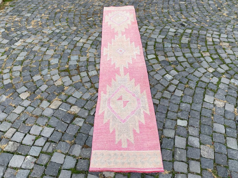 Carpet, Turkish rug, Vintage rug, Handmade rug, Runner, Wool | 2,0 x 10,5 ft gallery