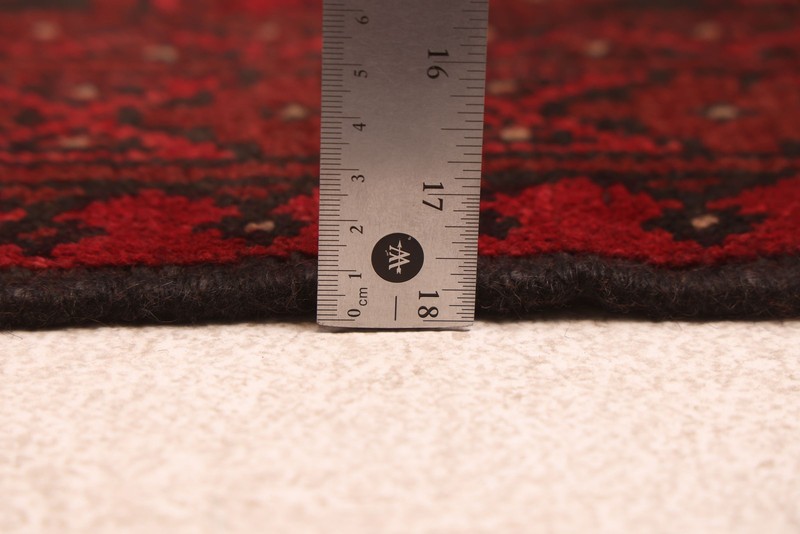 Traditional Vintage Hand-Knotted Oriental Carpet 6'7" x 9'5" Wool Area Rug gallery