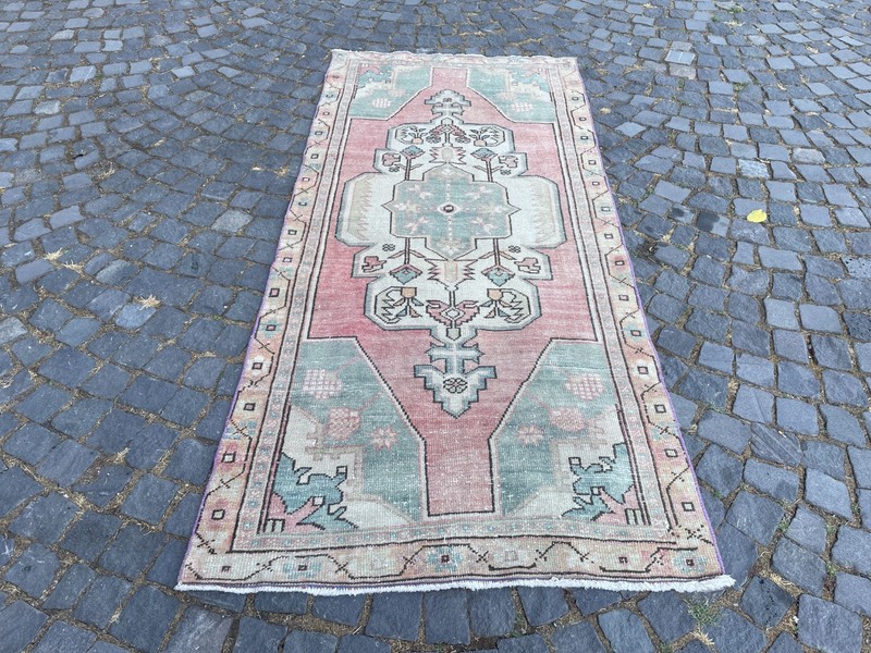 Turkish Vintage Rug Handmade Wool Rug Bohemian Runner Rug Home Rug 3,5 x 7,5 ft gallery