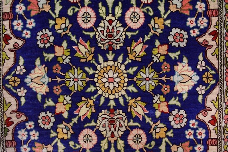 One of a Kind Master Piece Turkish Hereke silk rug signed by the maker 90 x 62cm gallery