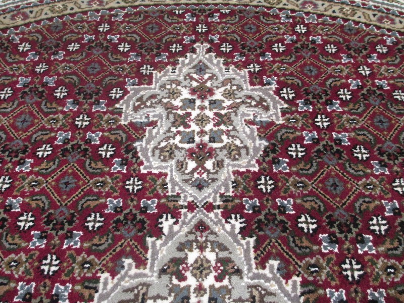 8 FEET ROUND INTRICATE MAHI IVORY/RED HANDMADE-KNOTTED WOOL/SILK RUG 583194 gallery