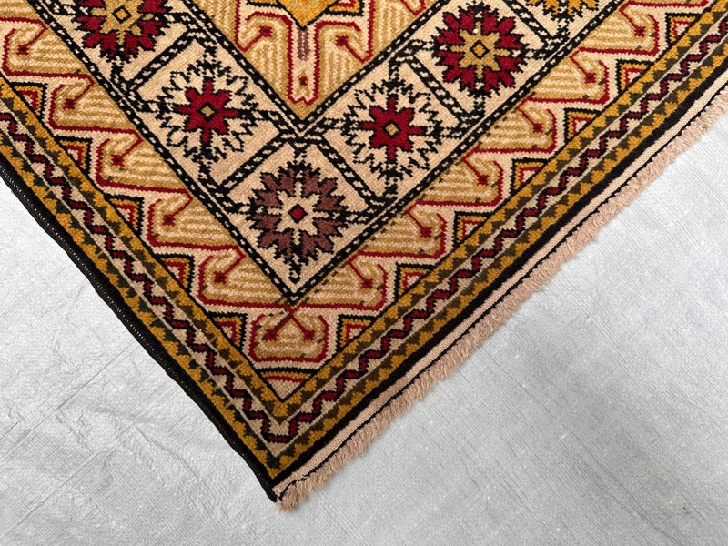 123 X 213 cm COLLECTORS' ITEM Vintage Stunning Super Fine Quality Kazak Carpet gallery