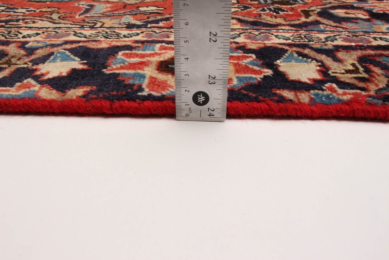 Vintage 3'10" x 6'7" Traditional Hand Knotted Vegetable Dye Wool Area Rug gallery