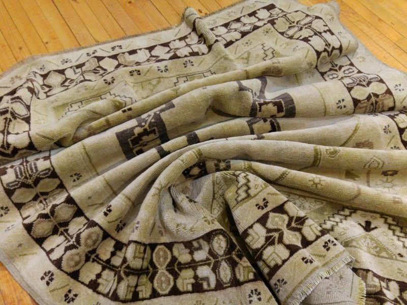 Lovely Antique Ca1900-1939s Muted Colors Natural Dyes Ushak Rug 4’4”x 9’6” gallery