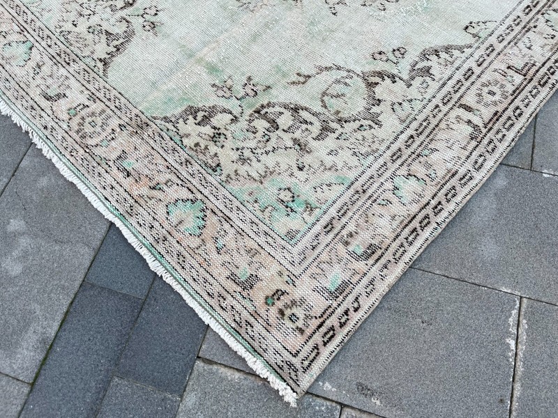 5.4x9.3 ft Vintage Turkish Oushak Rug Mint Green Medallion Hand-Knotted Wool gallery