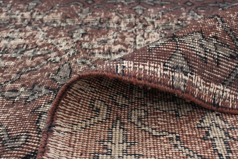 Vintage 5'5" x 8'0" Traditional Hand Knotted Vegetable Dye Wool Area Rug gallery
