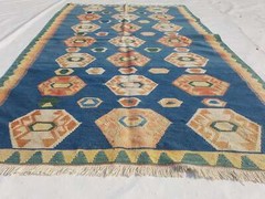 Vintage Handmade Turkish Geometric Wool Kilim Rug Carpet 194×121 cm