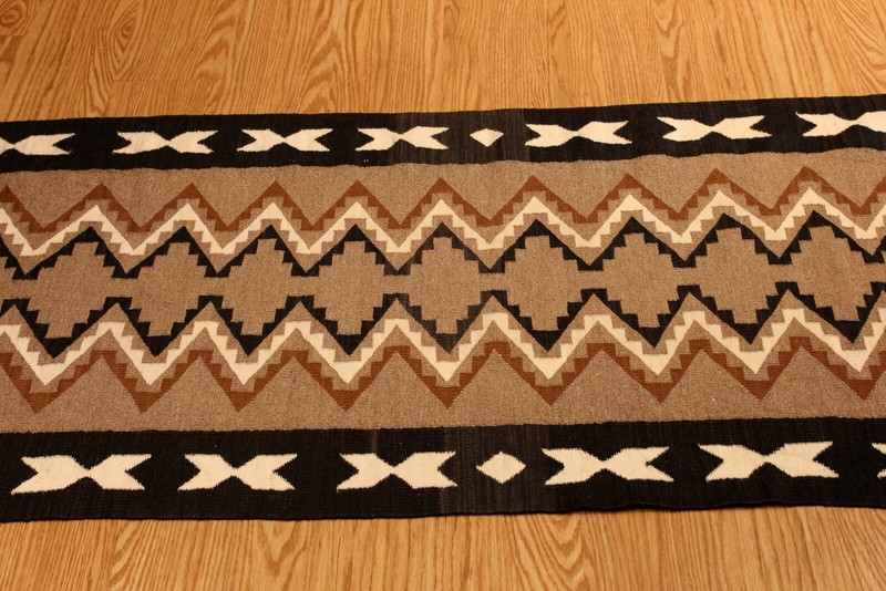 2'7" x 6'7" American Indian Navajo Two Gray Hills Rug Vintage Authentic Woven gallery