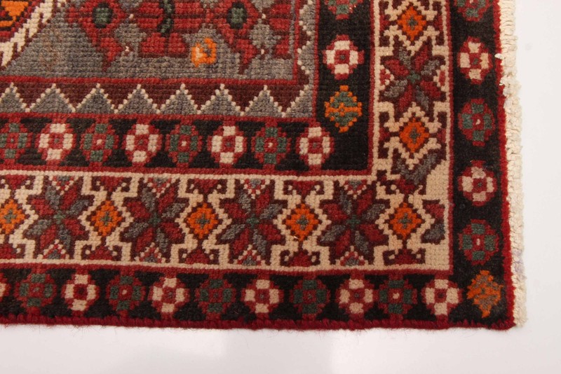 Vintage 4'8" x 9'10" Traditional Hand Knotted Vegetable Dye Wool Area Rug gallery