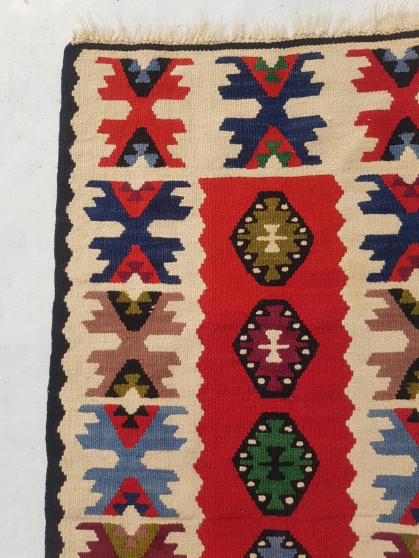 Vintage Traditional Handcrafted Turkish Kilim Rug for Home Décor 123x59 cm gallery
