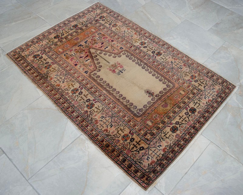 Hand-Knotted Prayer Rug 3' x 5' | Vintage Turkish Rug Wool Fine Rug cir 1970 gallery