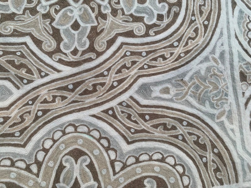 Vintage Aubusson Rug: Hand-woven Chain Stitch Carpet, Home Decor 3x5 ft gallery