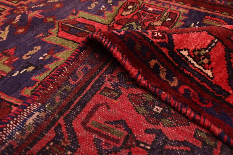 Vintage 4'8" x 7'1" Traditional Hand Knotted Vegetable Dye Wool Area Rug gallery