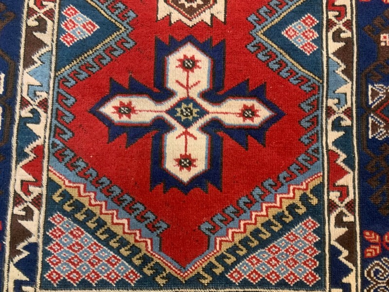 Vintage Turkish Tribal Rug veg dye 195x128 cm Turkish Carpet gallery