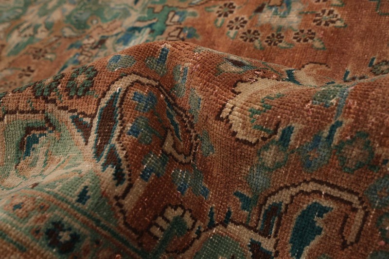 Vintage 9'6" x 12'2" Traditional Hand Knotted Vegetable Dye Wool Area Rug gallery