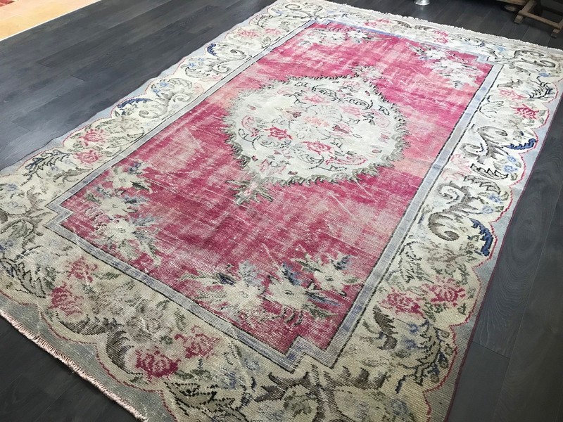 6.8x10.4 Large Vintage Pink Turkish Oushak Rug gallery