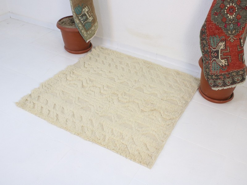 4x4 Turkish Handmade Square Rug Sheepskin Shag Wool 3.7x3.7 ft gallery