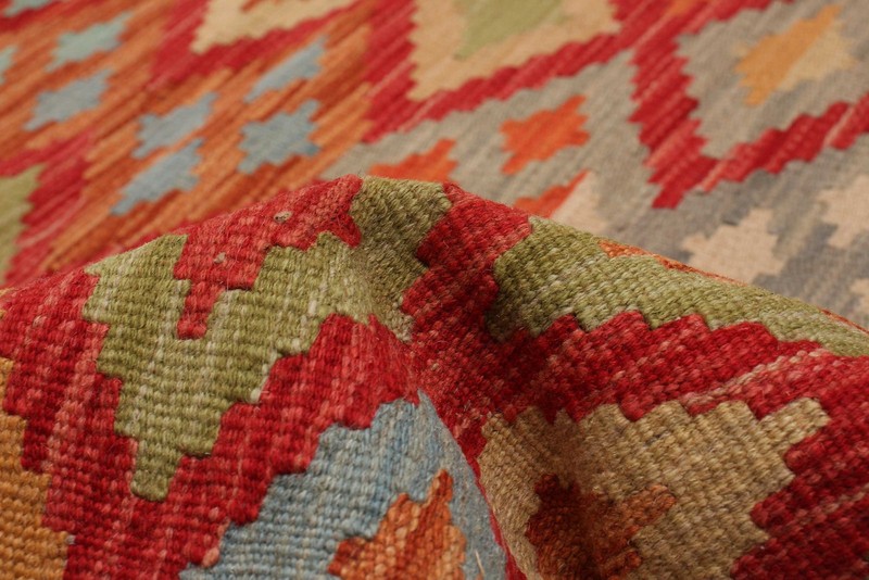 Vintage 3'2" x 5'0" Traditional Wool Hand Woven Oriental Area Rug gallery