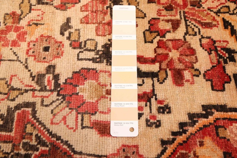 Vintage 4'3" x 7'1" Traditional Hand Knotted Vegetable Dye Wool Area Rug gallery