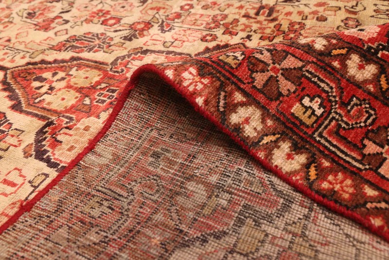 Vintage 4'3" x 7'1" Traditional Hand Knotted Vegetable Dye Wool Area Rug gallery