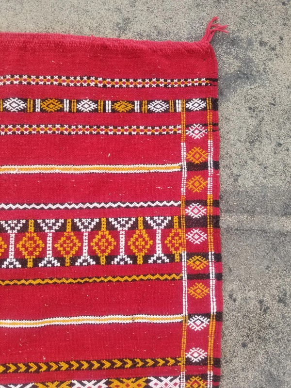 Vintage Traditional Handmade Moroccan Berber Wool Red Kilim 4.6x2.6ft gallery